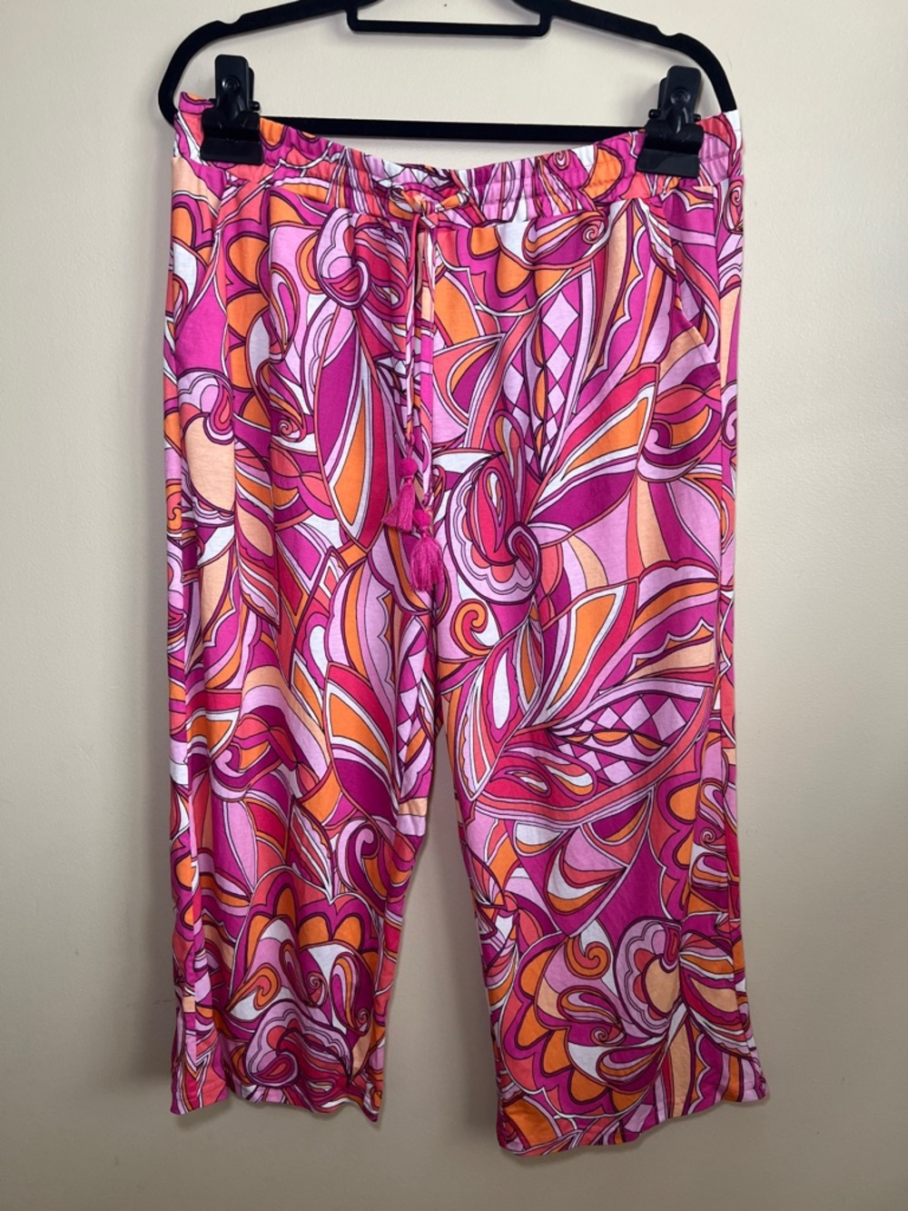 Belle Beach by Kim Gravel Pink Abstract Print Tassel soft Capri Pants Size Large
